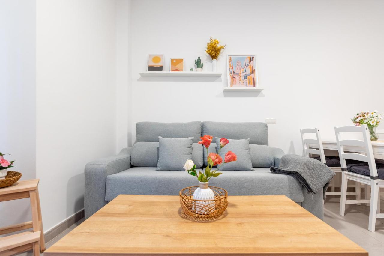 Wintowinrentals Superb New-look Malaga